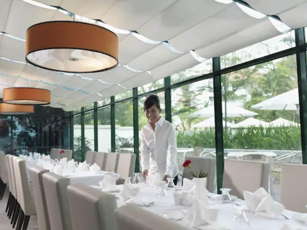 Micasa All Suites Hotel Kuala Lumpur Kültér fotó Restaurant