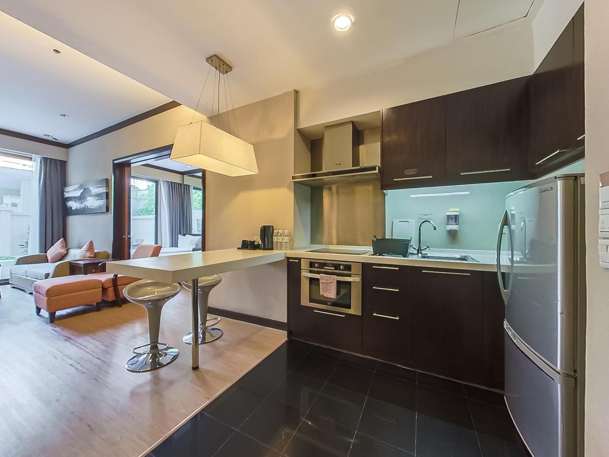 Micasa All Suites Hotel Kuala Lumpur Kültér fotó A modern Japanese kitchen